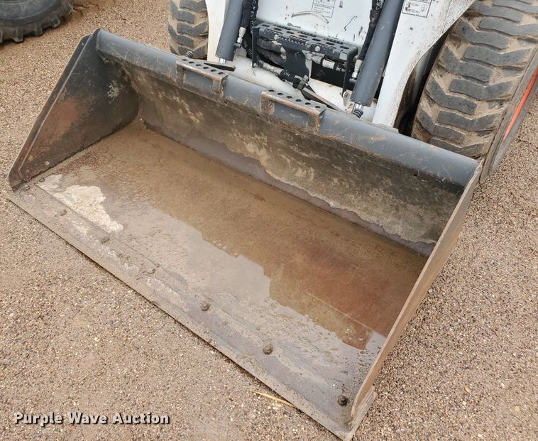 image for item DI4808 2018 Bobcat S595  skid steer loader