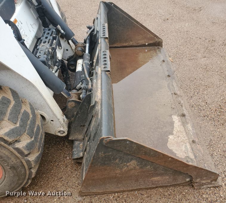 image for item DI4808 2018 Bobcat S595  skid steer loader