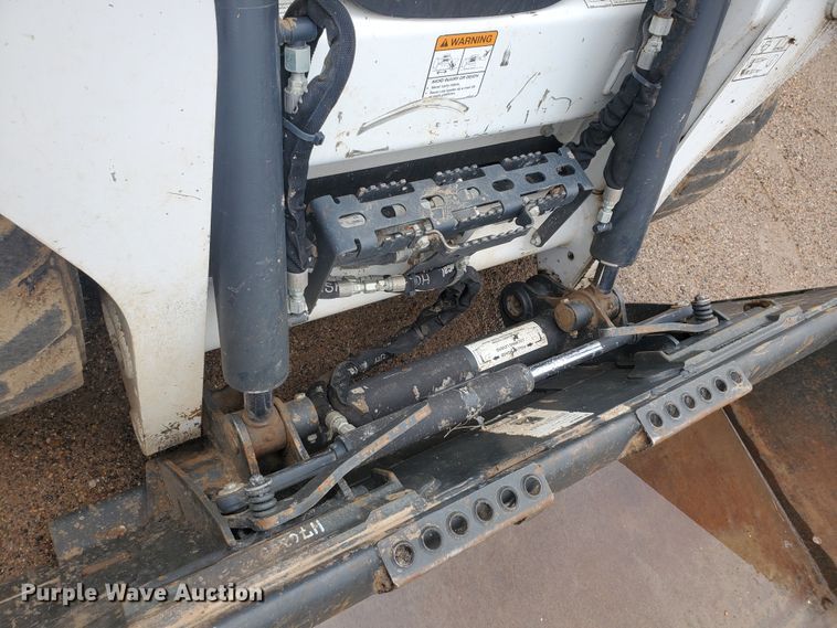 image for item DI4808 2018 Bobcat S595  skid steer loader