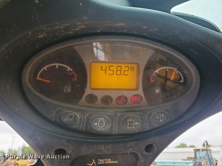 image for item DI4808 2018 Bobcat S595  skid steer loader