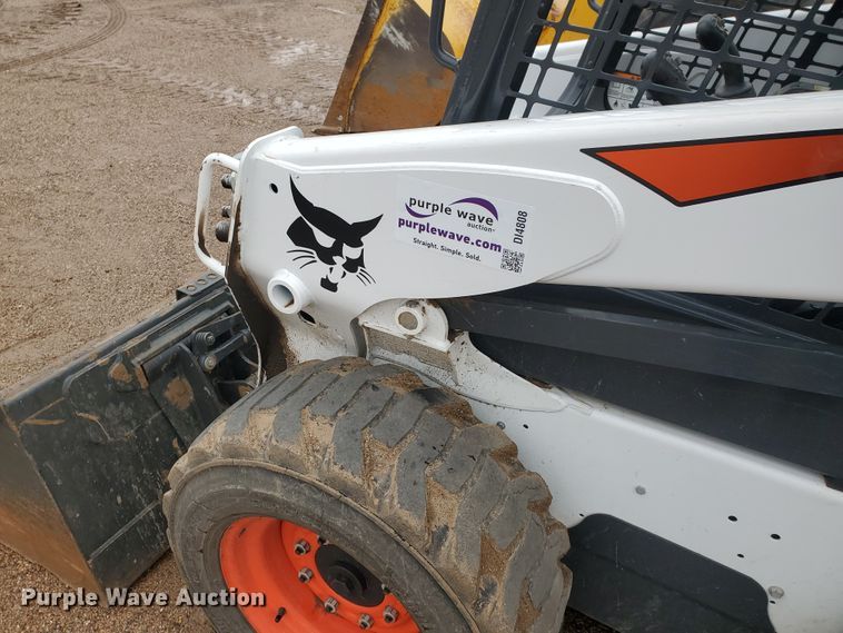 image for item DI4808 2018 Bobcat S595  skid steer loader