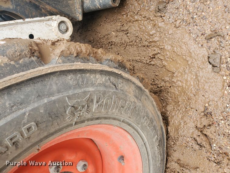 image for item DI4808 2018 Bobcat S595  skid steer loader