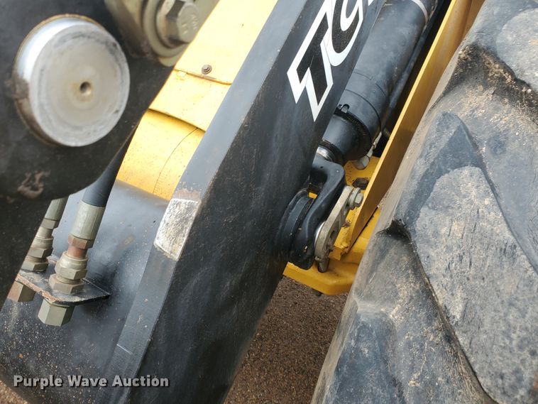 image for item DI4809 1999 John Deere TC54H  wheel loader