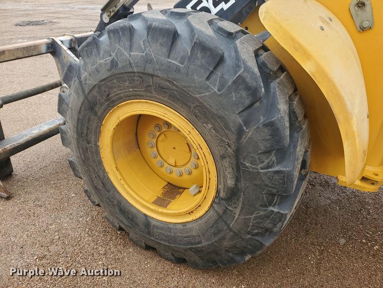 image for item DI4809 1999 John Deere TC54H  wheel loader