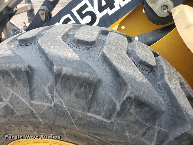 image for item DI4809 1999 John Deere TC54H  wheel loader