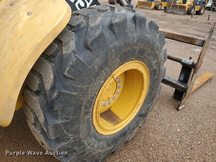 image for item DI4809 1999 John Deere TC54H  wheel loader