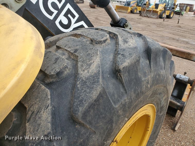 image for item DI4809 1999 John Deere TC54H  wheel loader