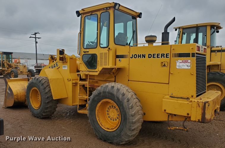 image for item DI4810 1989 John Deere 544E  wheel loader