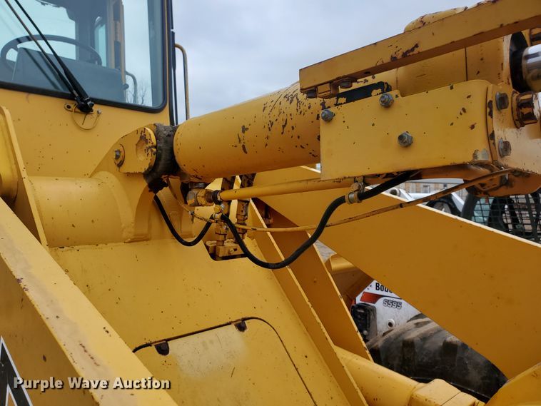 image for item DI4810 1989 John Deere 544E  wheel loader