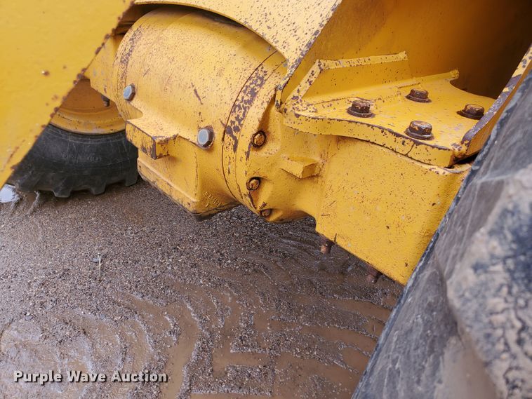 image for item DI4810 1989 John Deere 544E  wheel loader