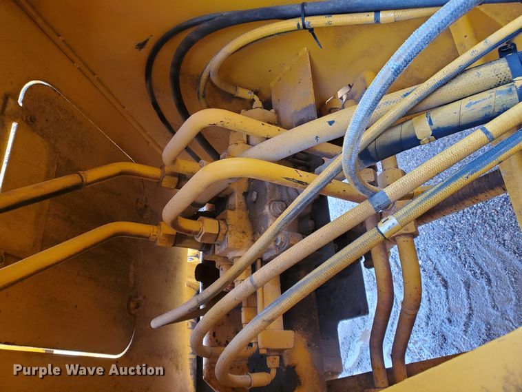 image for item DI4810 1989 John Deere 544E  wheel loader