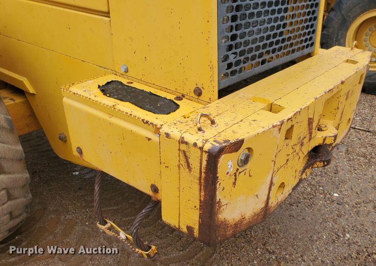 image for item DI4810 1989 John Deere 544E  wheel loader