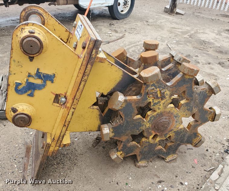 image for item DI4811 SUI 24"W excavator compaction wheel