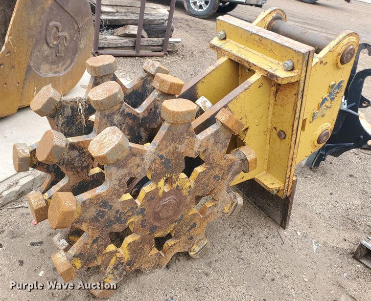 image for item DI4811 SUI 24"W excavator compaction wheel