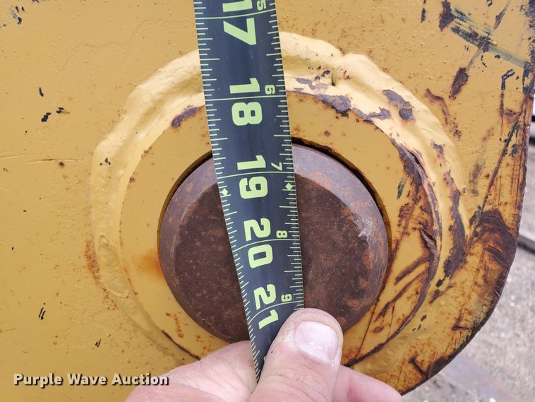 image for item DI4811 SUI 24"W excavator compaction wheel