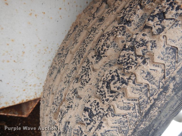 image for item DI5604 2003 W-W  enclosed cargo trailer