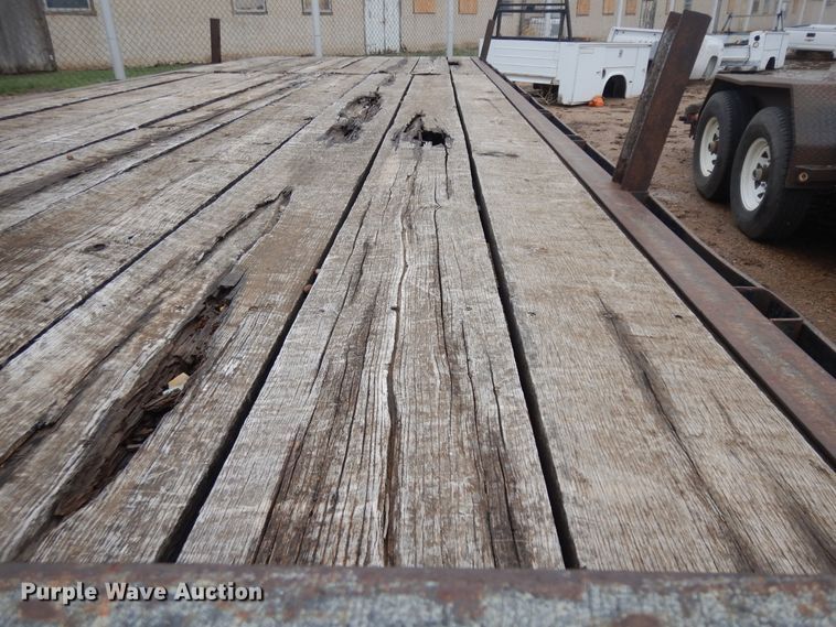 image for item DI5605 1994 Diamond  utility trailer