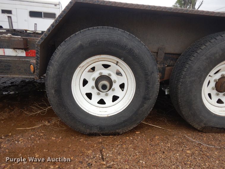 image for item DI5606 2003 PJ 618D  utility trailer