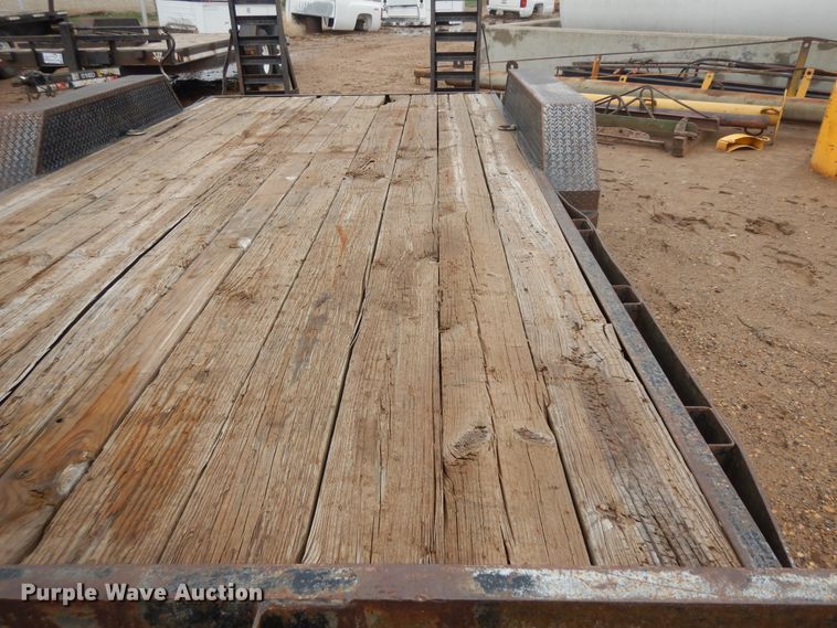 image for item DI5607 1999 Diamond T  utility trailer