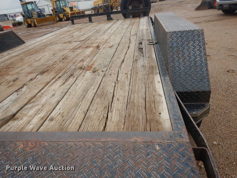 image for item DI5607 1999 Diamond T  utility trailer