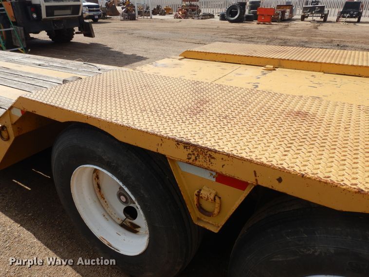 image for item DI5608 2003 Witzco Challenger RG-50  lowboy equipment trailer