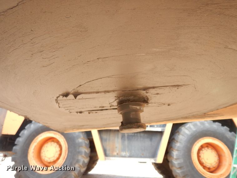 image for item DI5608 2003 Witzco Challenger RG-50  lowboy equipment trailer