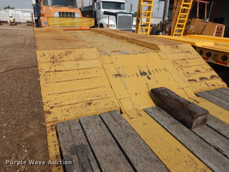 image for item DI5608 2003 Witzco Challenger RG-50  lowboy equipment trailer