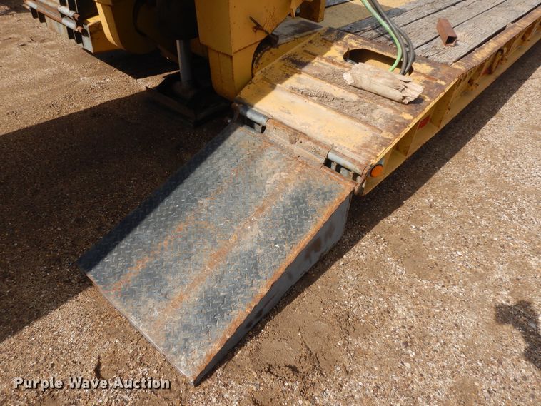 image for item DI5608 2003 Witzco Challenger RG-50  lowboy equipment trailer