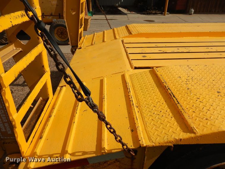 image for item DI5610 1993 Fontaine FLT-35HBTW  equipment trailer