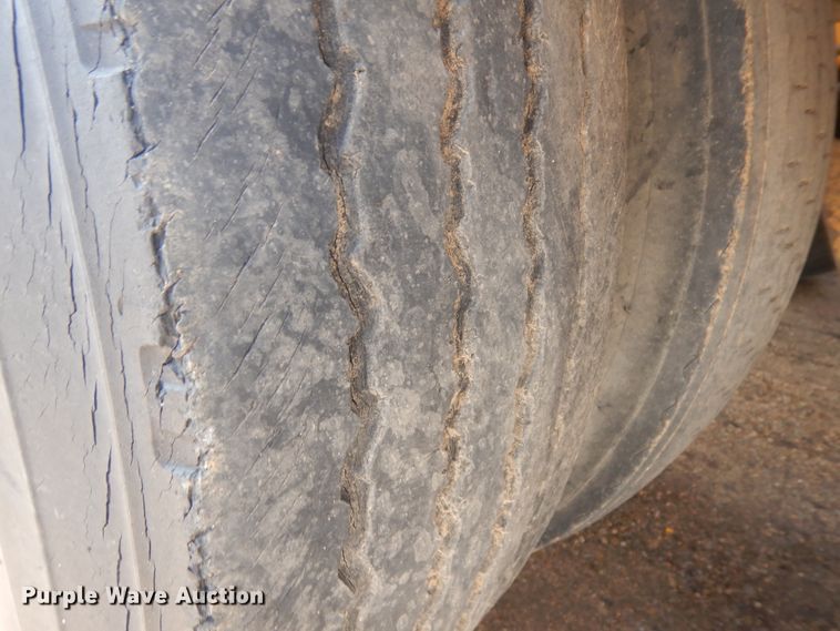 image for item DI5610 1993 Fontaine FLT-35HBTW  equipment trailer