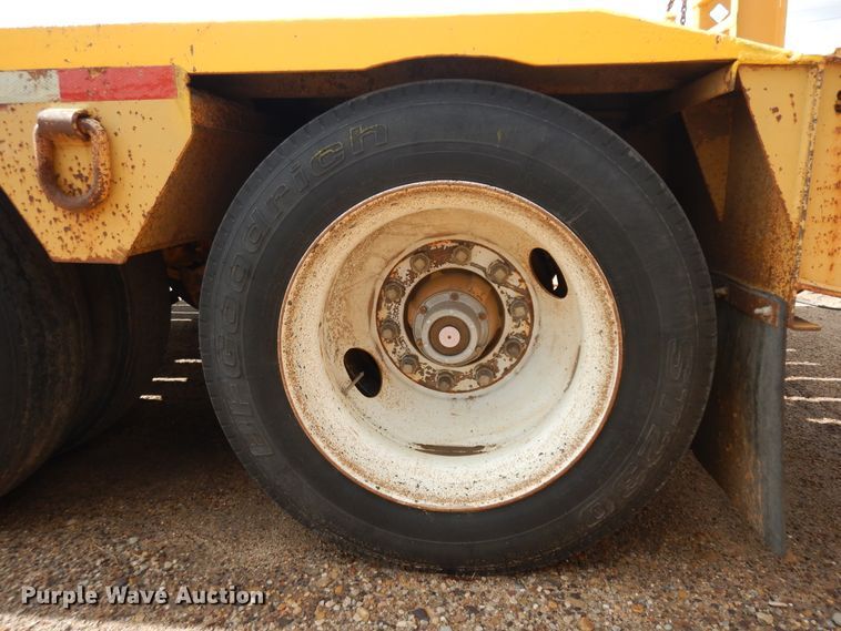 image for item DI5610 1993 Fontaine FLT-35HBTW  equipment trailer