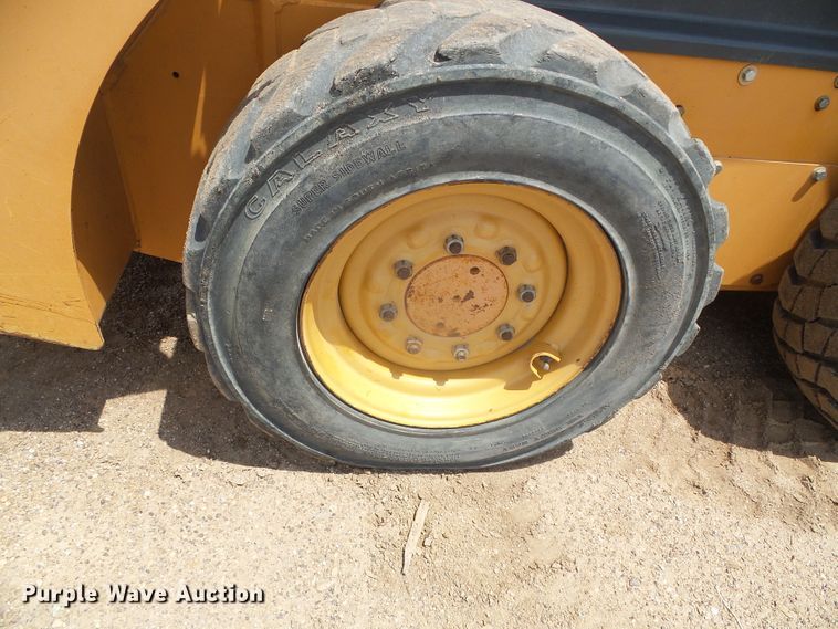 image for item DI5619 2005 Case 410  skid steer loader