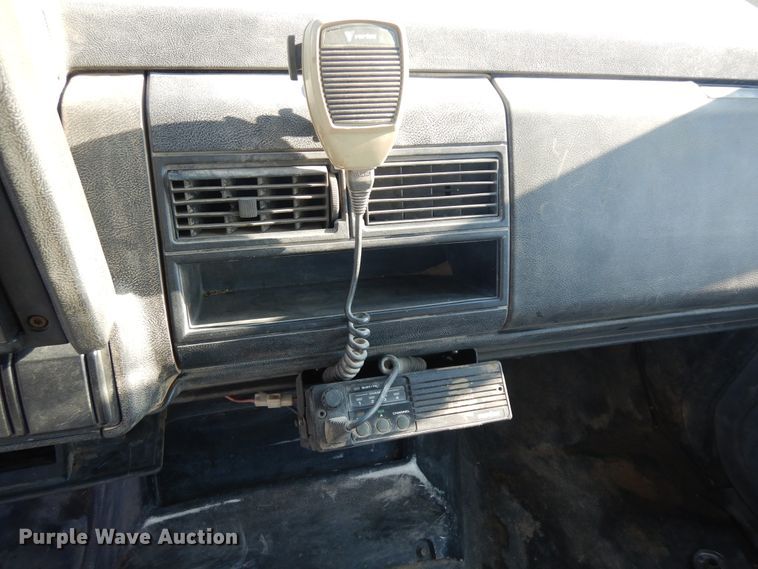 image for item GR9439 1990 GMC TopKick C6000  dump flatbed truck