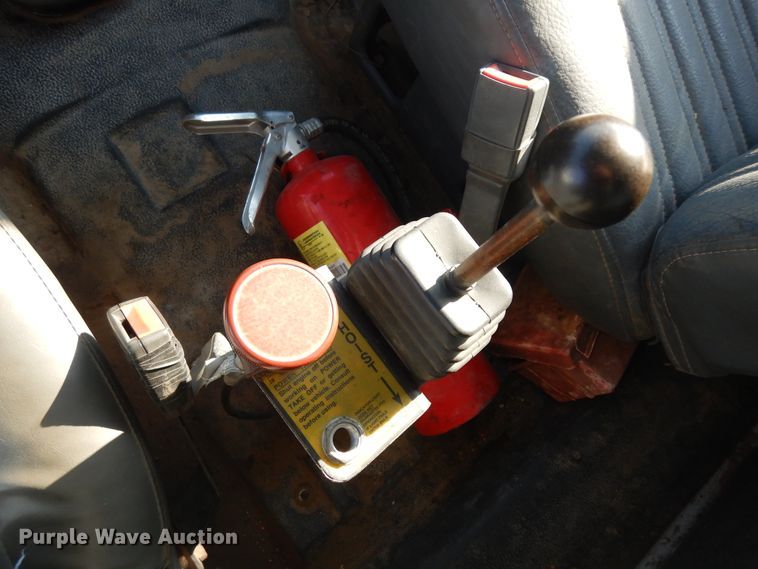 image for item GR9439 1990 GMC TopKick C6000  dump flatbed truck