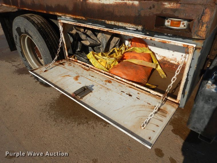 image for item GR9439 1990 GMC TopKick C6000  dump flatbed truck