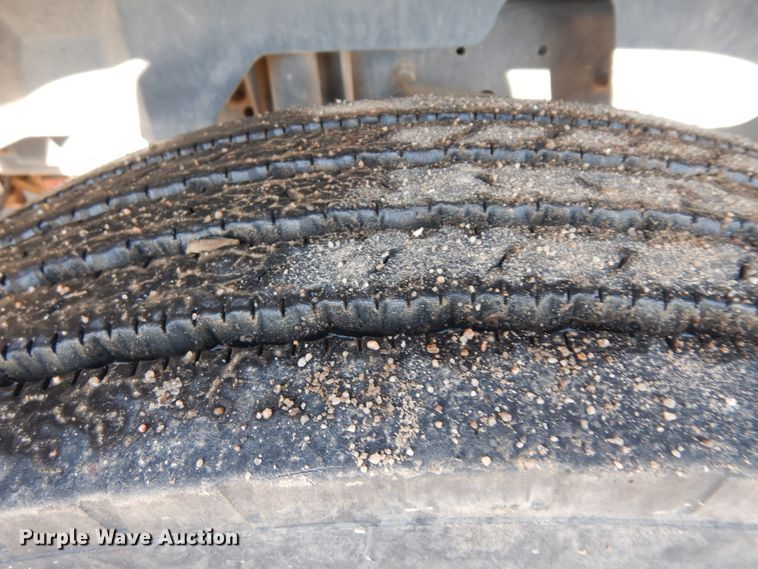 image for item GR9439 1990 GMC TopKick C6000  dump flatbed truck