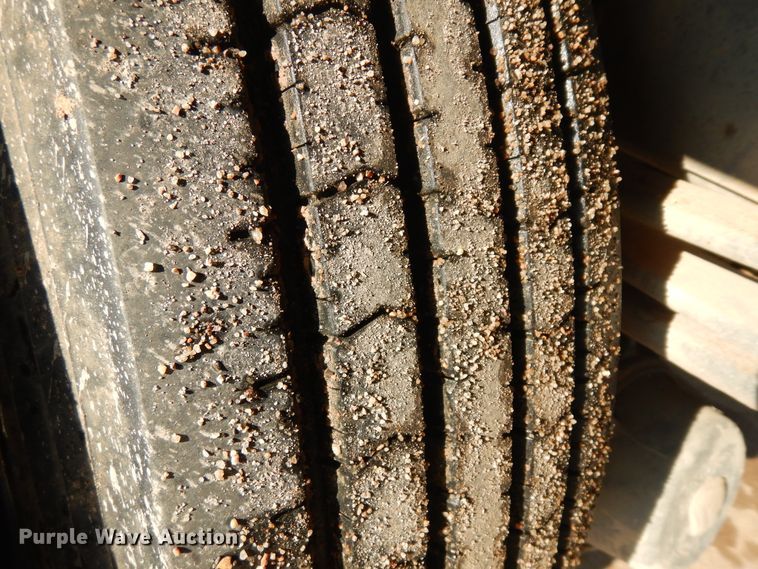 image for item GR9439 1990 GMC TopKick C6000  dump flatbed truck