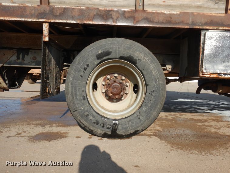 image for item GR9439 1990 GMC TopKick C6000  dump flatbed truck