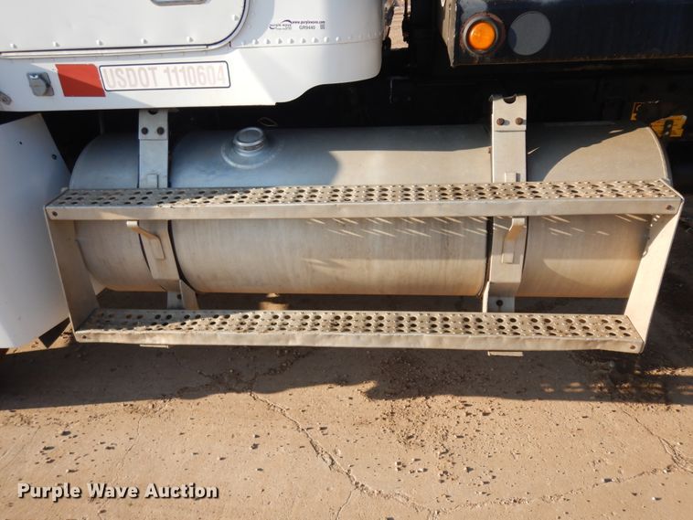 image for item GR9440 1989 Freightliner FLD  dump truck