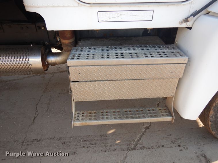 image for item GR9440 1989 Freightliner FLD  dump truck