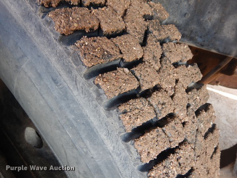 image for item GR9440 1989 Freightliner FLD  dump truck