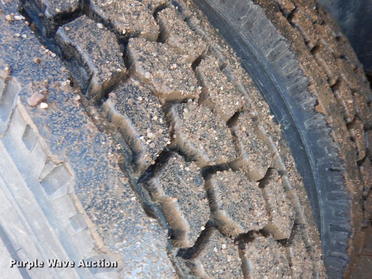 image for item GR9440 1989 Freightliner FLD  dump truck