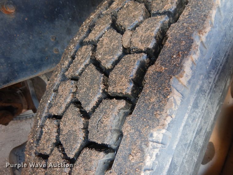 image for item GR9440 1989 Freightliner FLD  dump truck