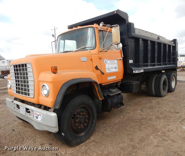image for item GR9441 1980 Ford 8000  dump truck