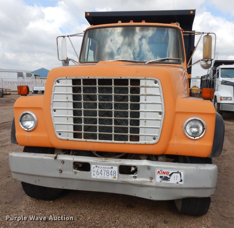 image for item GR9441 1980 Ford 8000  dump truck