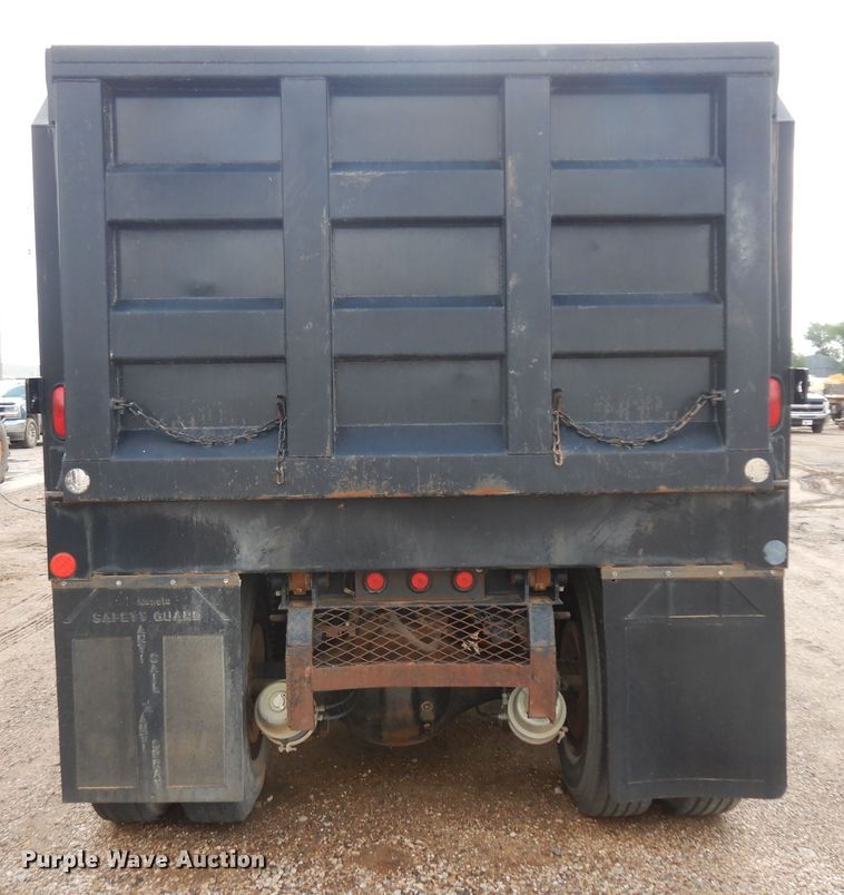 image for item GR9441 1980 Ford 8000  dump truck