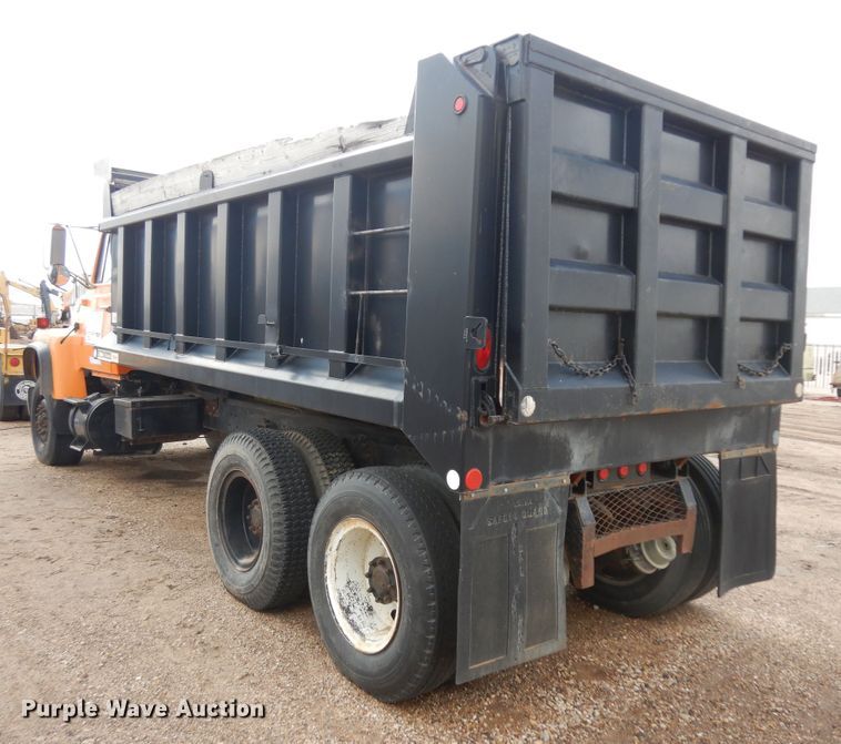 image for item GR9441 1980 Ford 8000  dump truck