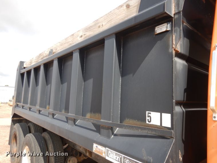 image for item GR9441 1980 Ford 8000  dump truck