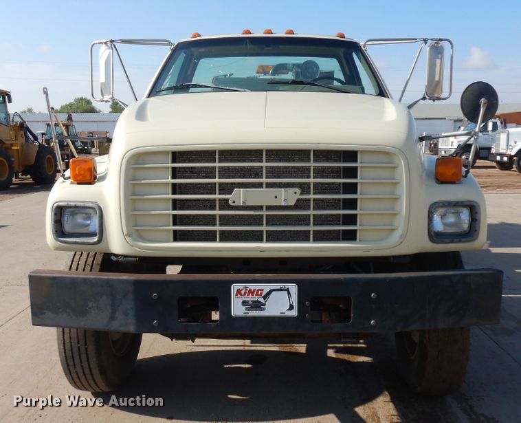 image for item GR9442 1997 GMC C7500  vacuum truck