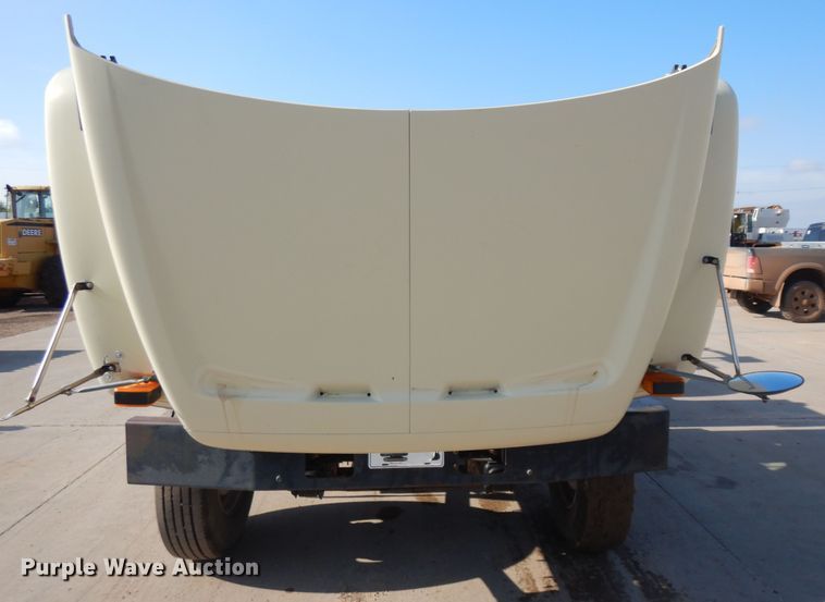 image for item GR9442 1997 GMC C7500  vacuum truck